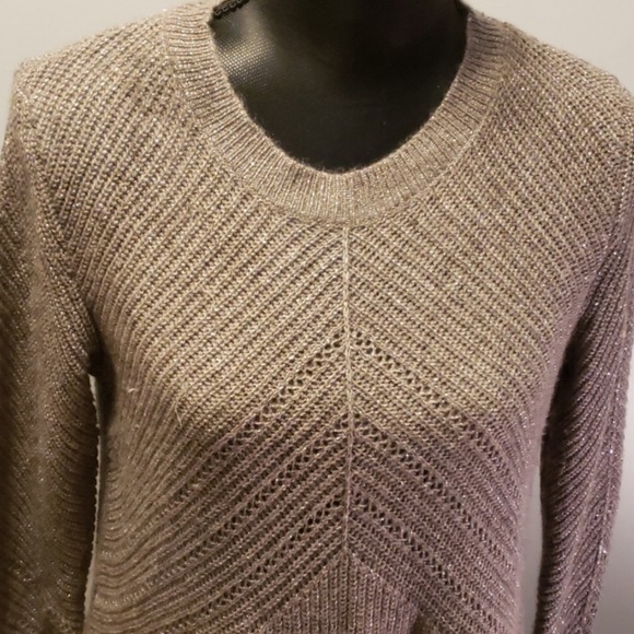 Sweater - Picture 3 of 6